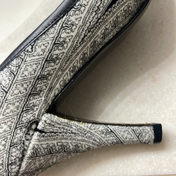 JCREW heels - Picture 4 of 6